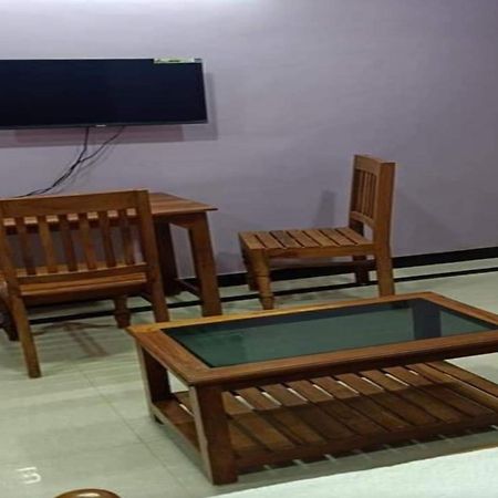 Hotel O Pop Hotel 特里凡得琅 外观 照片